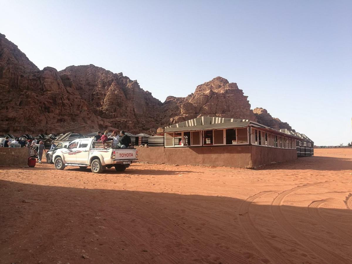 Desert Moon Camp 와디럼 외부 사진